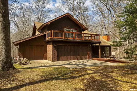 87 May Apple Ln, Carbondale, IL 62903