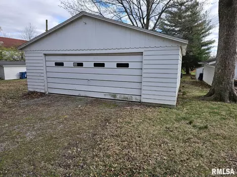 1710 Pace Ave, Mount Vernon, IL 62864 photo 6