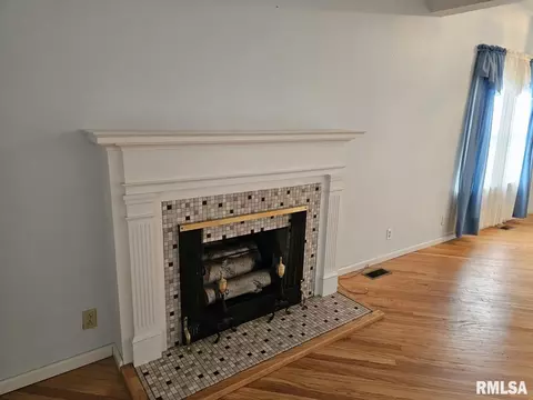 1710 Pace Ave, Mount Vernon, IL 62864 photo 9