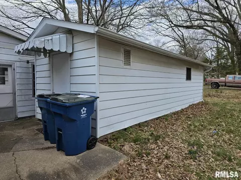 1710 Pace Ave, Mount Vernon, IL 62864 photo 3
