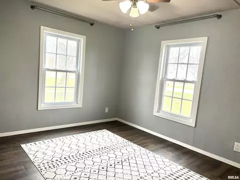 291 S Main St, Hoyleton, IL 62803 photo 7