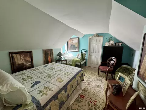 400 E Ash St, Cobden, IL 62920 photo 8