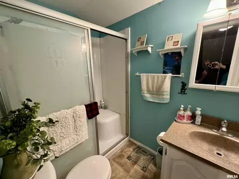 400 E Ash St, Cobden, IL 62920 photo 15