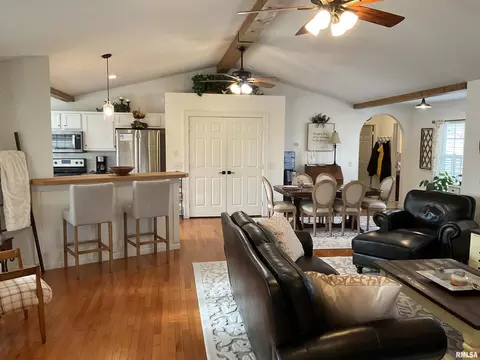 17543 N Old Salem Rd, Mount Vernon, IL 62864 photo 18