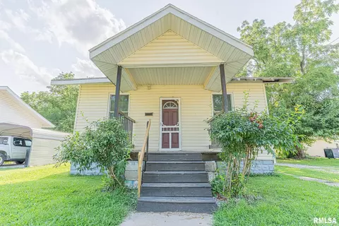 101 S Vincent St, Salem, IL 62881