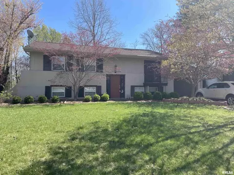 207 Lingale St, Marion, IL 62959 photo 2