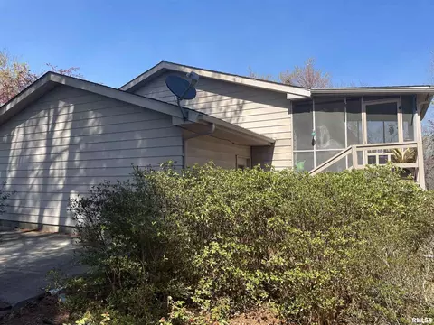 207 Lingale St, Marion, IL 62959 photo 10