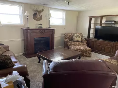 207 Lingale St, Marion, IL 62959 photo 18