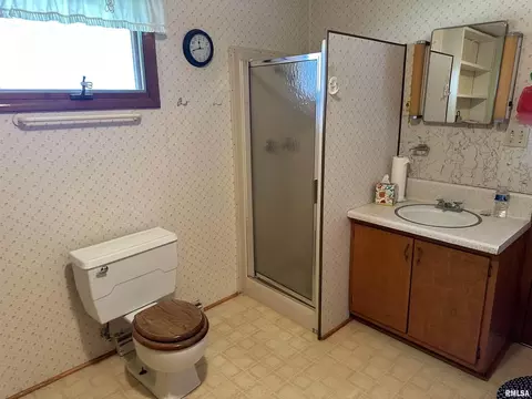 9162 Bennett Rd, Benton, IL 62812 photo 24
