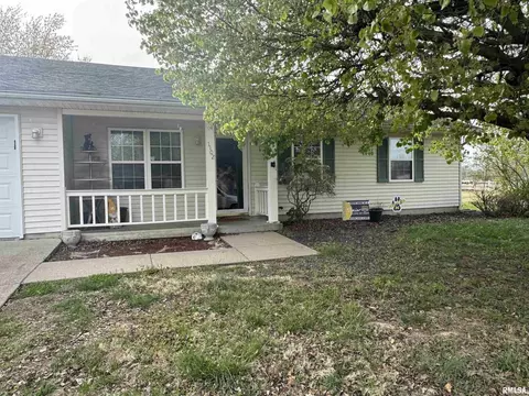 1102 Pemberton St, Marion, IL 62959