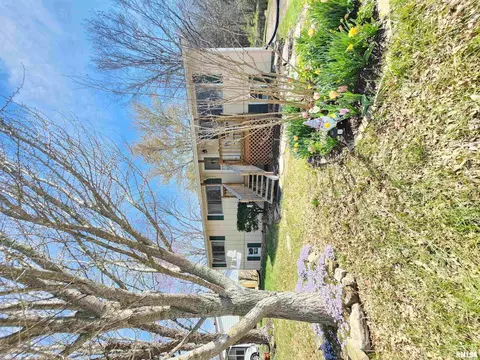 606 W Kennedy Dr, De Soto, IL 62924