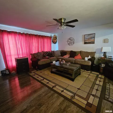 5 Edgewood St, Mount Vernon, IL 62864 photo 6