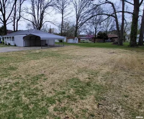 206 E Jennings St, Salem, IL 62881 photo 27