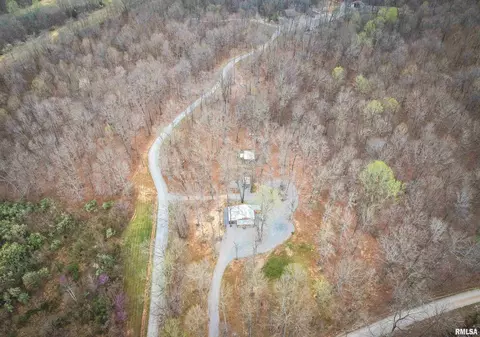 193 Peters Creek Rd, Elizabethtown, IL 62931