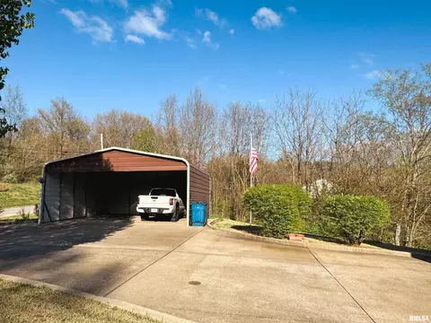 322 E Poplar St, Cobden, IL 62920 photo 27