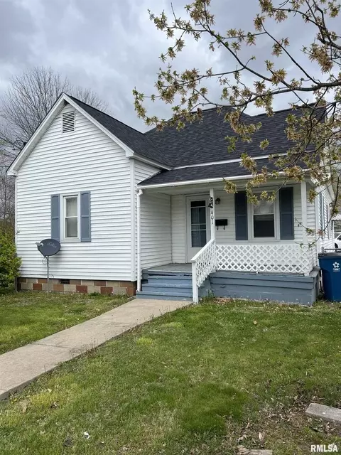 401 W Sylvester Ave, Christopher, IL 62822