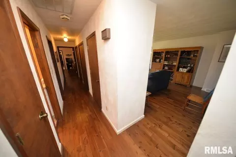 15667 E Windsong Rd, Mount Vernon, IL 62864 photo 32