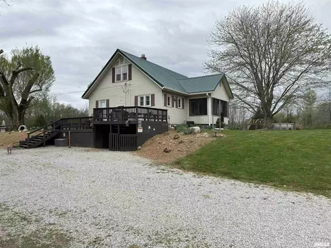 8710 E Allen Rd, Iuka, IL 62849 photo 2