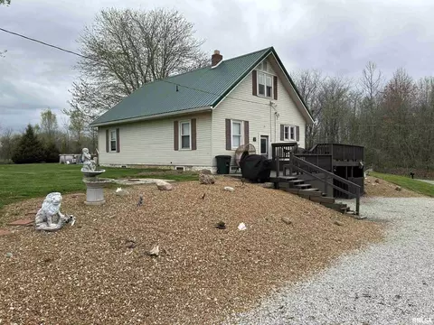 8710 E Allen Rd, Iuka, IL 62849 photo 4