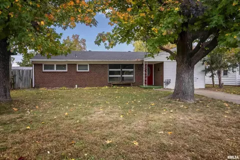 338 Park Ln, Herrin, IL 62948 photo 5