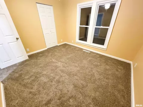 427 E 4th St, Flora, IL 62839 photo 53