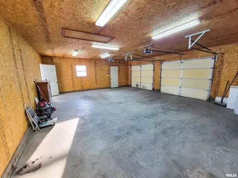 427 E 4th St, Flora, IL 62839 photo 75
