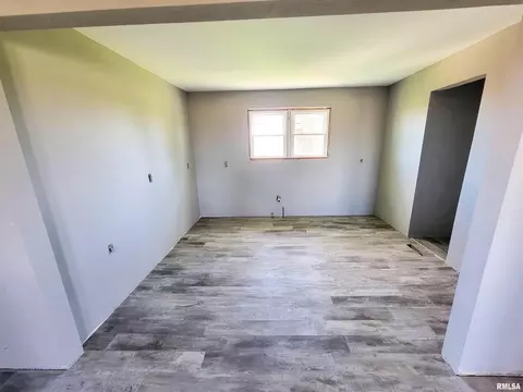 5664 Ginger Rd, Flora, IL 62839 photo 19