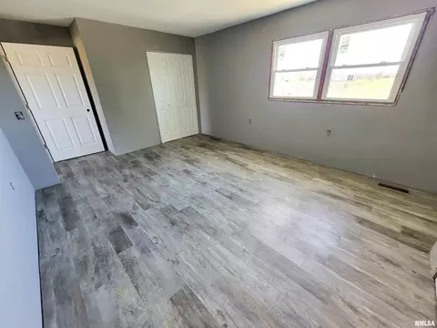5664 Ginger Rd, Flora, IL 62839 photo 28