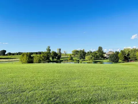 000 Shannon Lk, Anna, IL 62906
