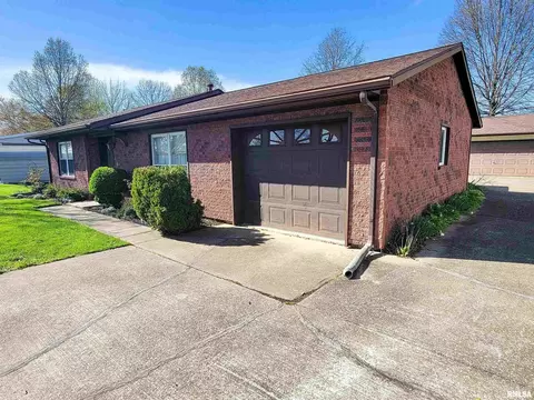 918 W 5th St, Flora, IL 62839 photo 45