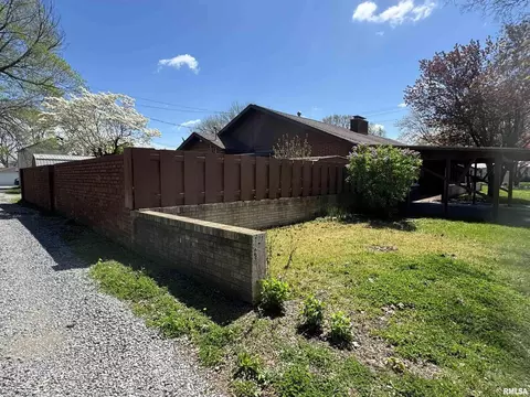 104 N Mill St, Flora, IL 62839 photo 65