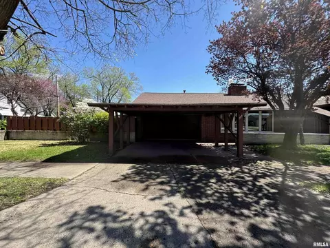104 N Mill St, Flora, IL 62839 photo 59