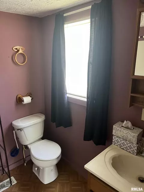 607 Gragg St, Centralia, IL 62801 photo 6