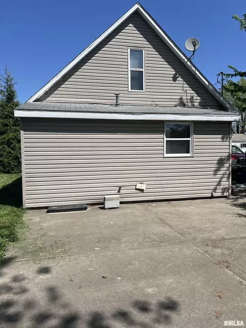 607 Gragg St, Centralia, IL 62801 photo 15