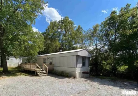 68 Mossy Oak Trl, Carbondale, IL 62901