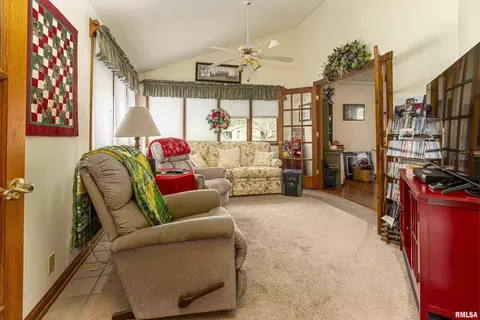 12040 Deer Run Rd, Marion, IL 62959 photo 8