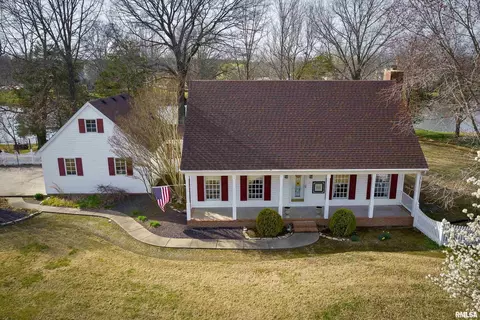 12040 Deer Run Rd, Marion, IL 62959