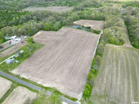 00 Perrine St, Centralia, IL 62801