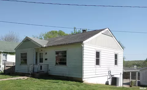 1913 Kennedy St, Murphysboro, IL 62966