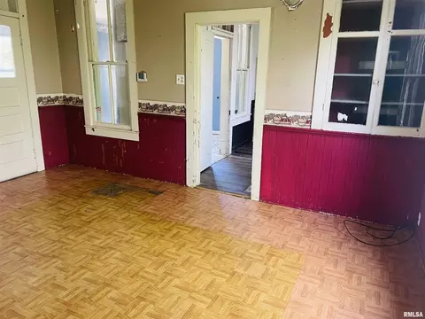 536 S Cherry St, Centralia, IL 62801 photo 18