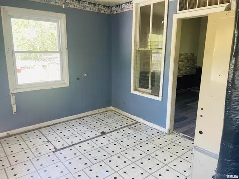 536 S Cherry St, Centralia, IL 62801 photo 22