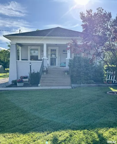 723 N Washington St, Du Quoin, IL 62832