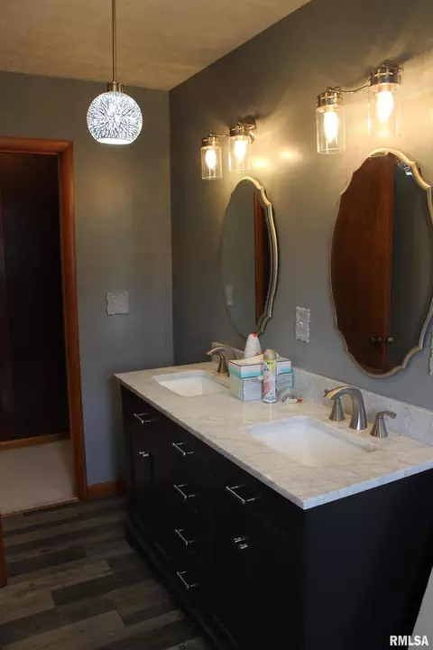 5403 Brubaker Rd, Salem, IL 62881 photo 5