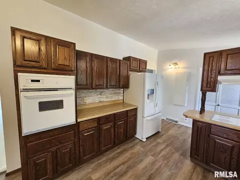 13 Cherry Dr, Mount Vernon, IL 62864 photo 11