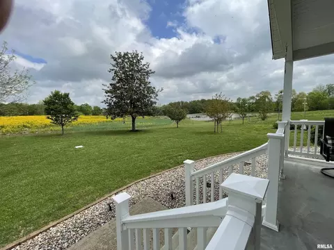200 Poole Ln, Anna, IL 62906 photo 6