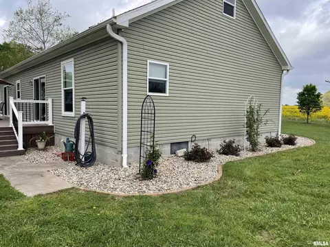 200 Poole Ln, Anna, IL 62906 photo 4