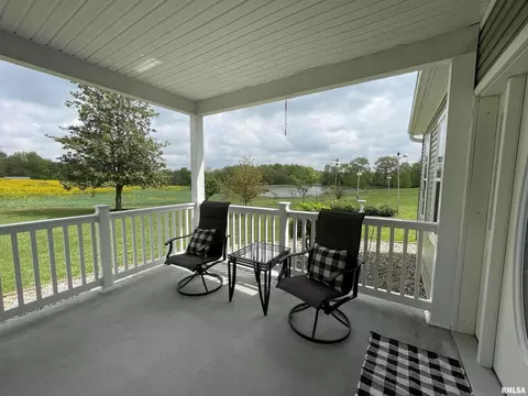 200 Poole Ln, Anna, IL 62906 photo 8