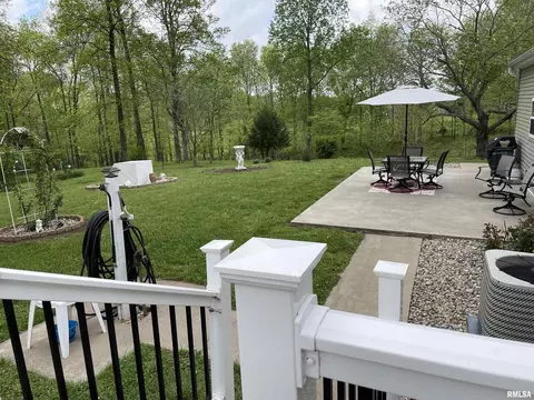 200 Poole Ln, Anna, IL 62906 photo 16