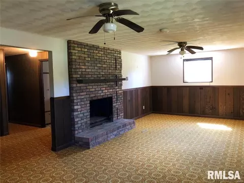 707 Boyd Ave, Iuka, IL 62849 photo 9