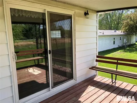 707 Boyd Ave, Iuka, IL 62849 photo 10